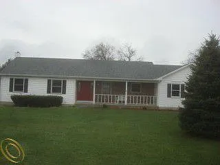 8886 McColl Side Rd photo 1