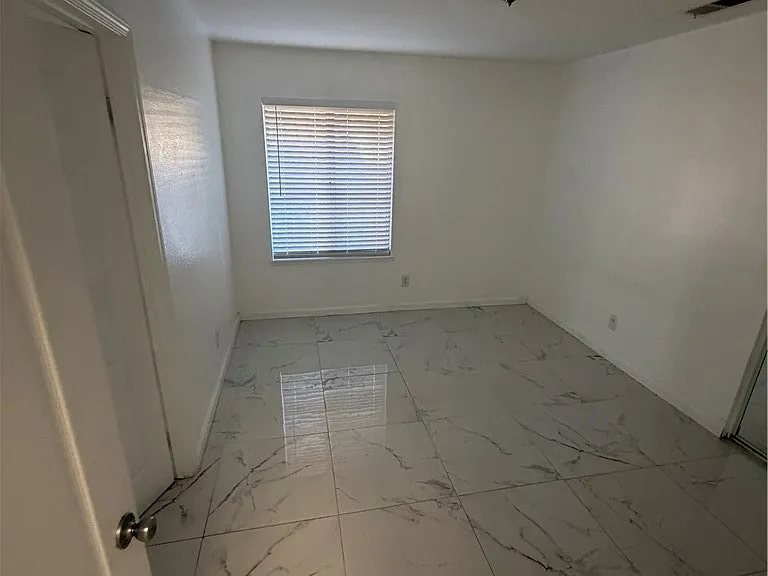 11159 Summerside Ln — Photo 10
