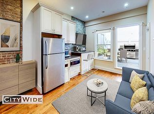 945 2nd Ave APT 3A, New York, NY 10022