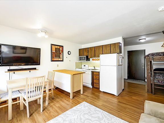 2nd image of 223 Hyak Drive E #631