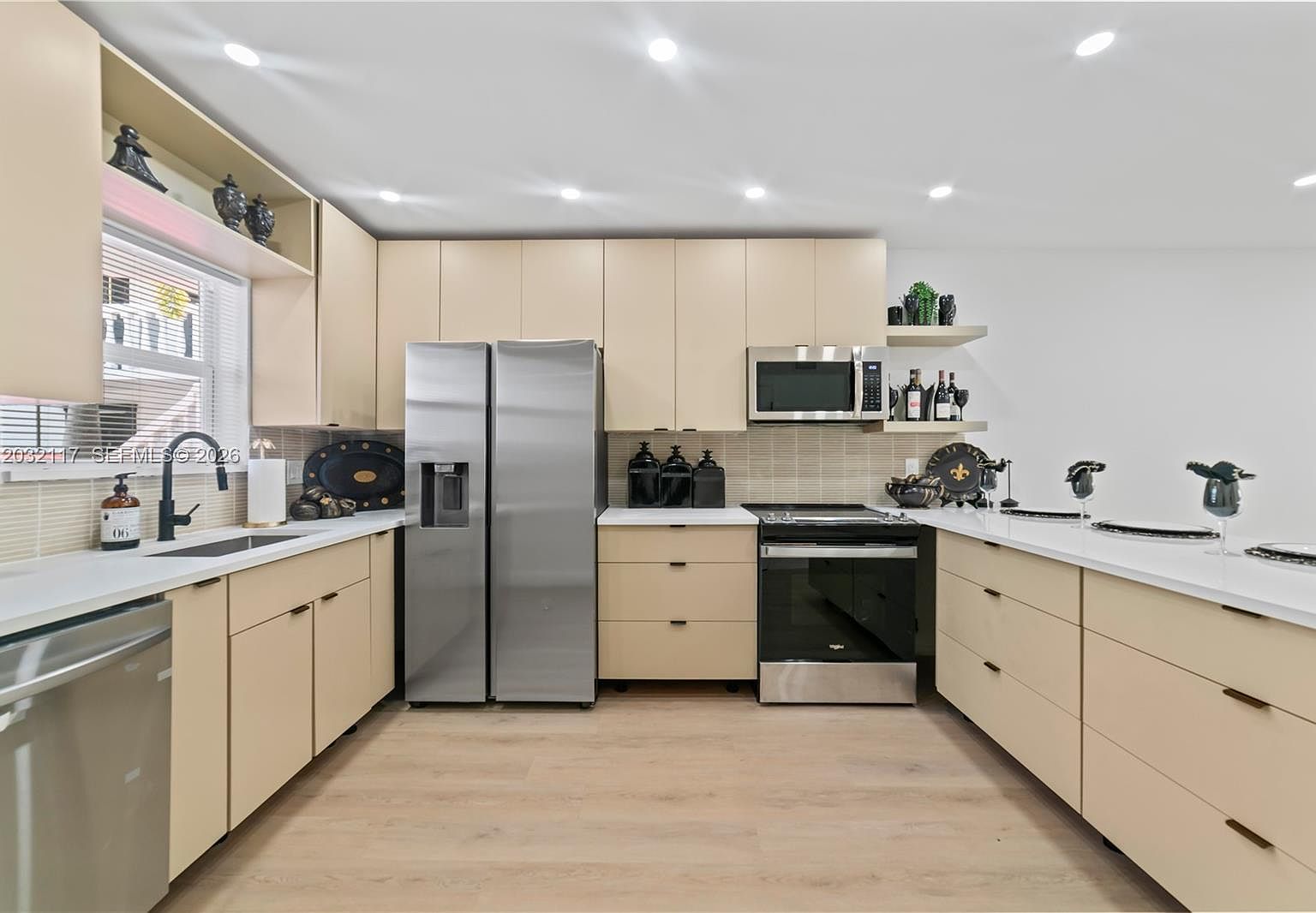 4812 NE 23rd Ave APT 3