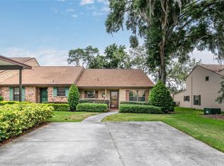 21 Cove Ln, Eustis, FL 32726