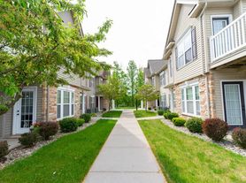 Lehigh Park Townhouses & Apartments