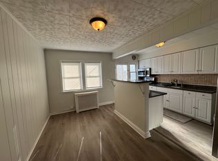 309 Candry Ter, Essex, MD 21221