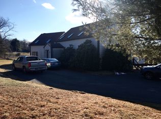 59 High St, Plainville, MA 02762