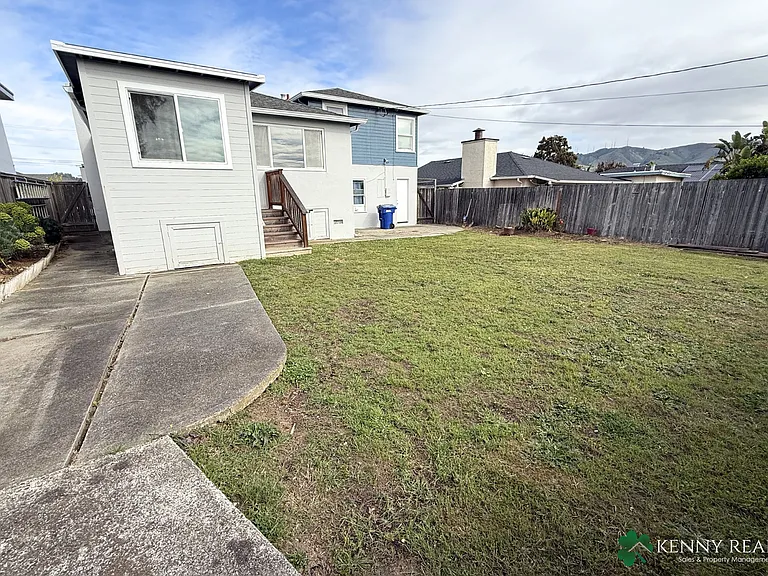 225 Alta Mesa Dr — Photo 14