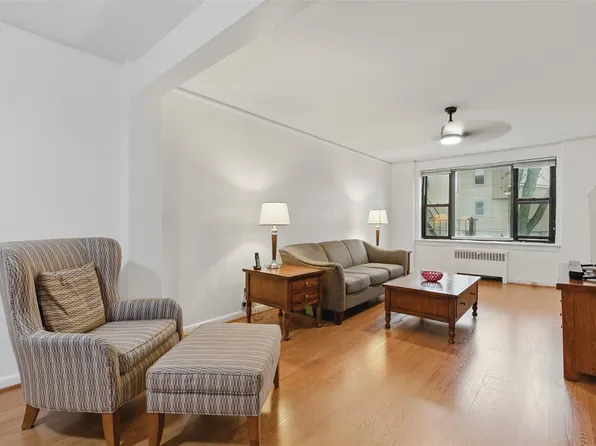 70 Sherman Avenue #2G, Yonkers, NY 10705