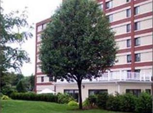 20 Haverhill St, Andover, MA 01810