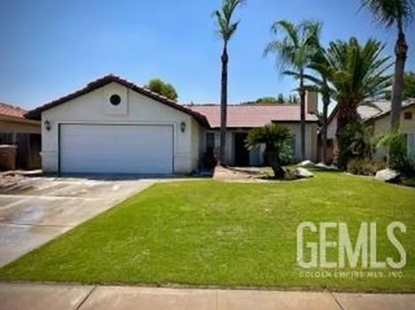 5815 Twin Lakes Dr, Bakersfield, CA 93313