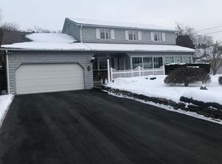 25 N Summer St, Adams, MA 01220