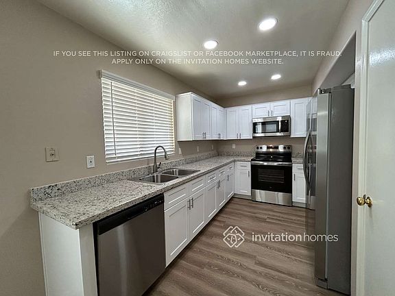 4th image of 15787 W Anasazi St