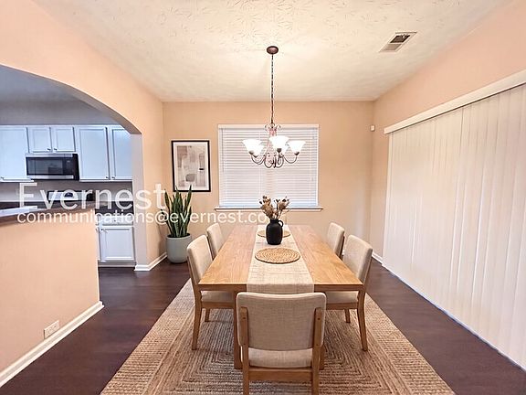 4th image of 22 Golden Pine Rd