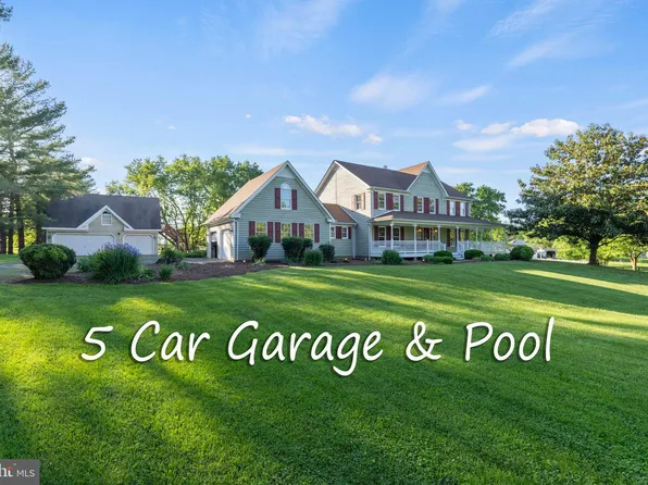 21185 Saint Louis Rd, Middleburg, VA 20117