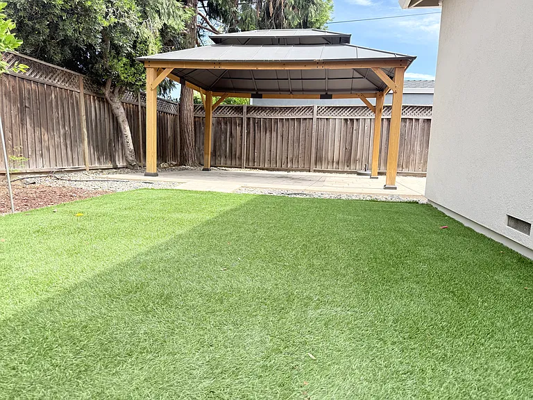 1532 Santa Monica Ave — Photo 6