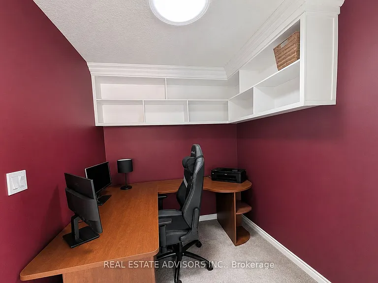 1364 Caen Ave — Photo 14