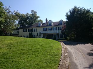 545 Hammond St, Newton, MA 02467