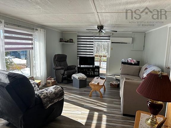 3rd image of 2379 Upper Clyde Rd