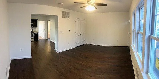 1014 Creger Ave — Photo 6
