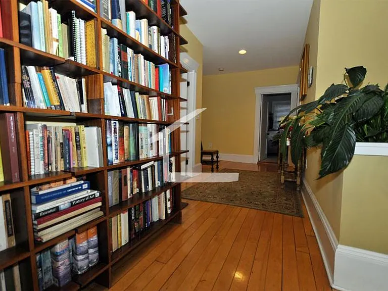 1157 Commonwealth Ave #4 — Photo 6