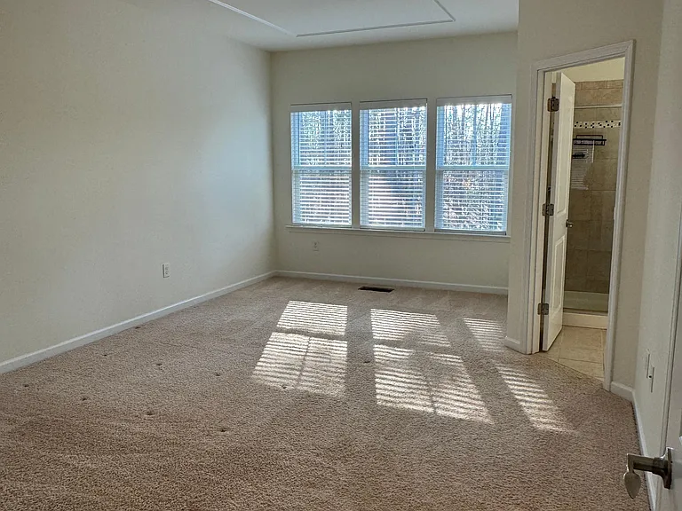 723 Edgewater Ridge Ct — Photo 11