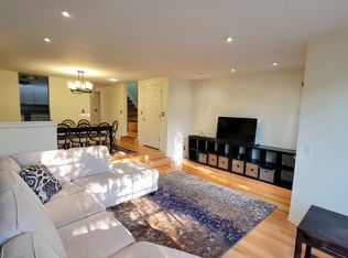 690 N Pennsylvania St, Denver, CO 80203