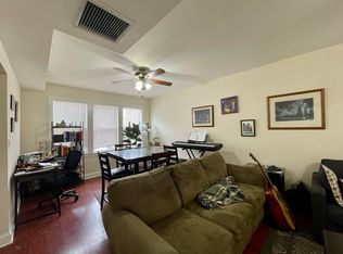 3712 W George St APT 1, Chicago, IL 60618