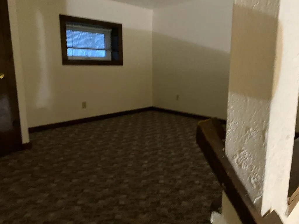 1 bed, 460 sqft, $985 — Photo 2