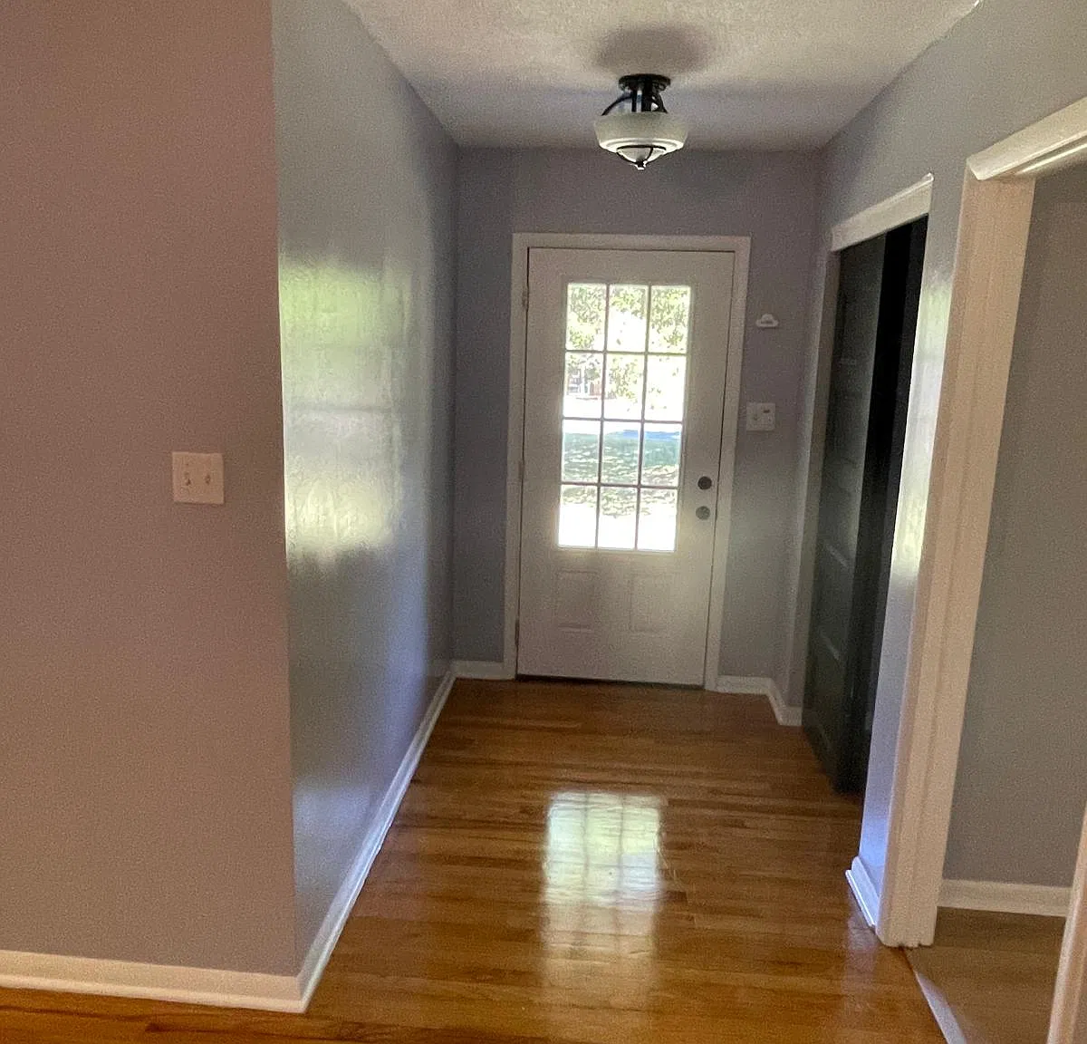 3 bed, 1464 sqft, $1,900 — Photo 4
