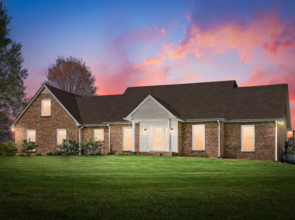 740 Gholson Rd, Clarksville, TN 37043