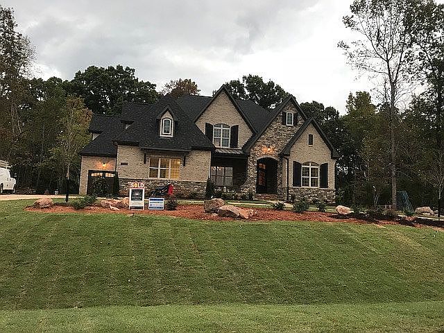 1st image of 7600 Cairnesford Way