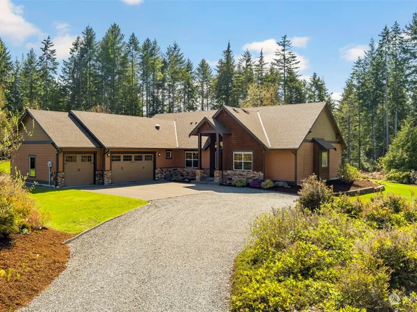 (undisclosed Address), Olalla, WA 98359