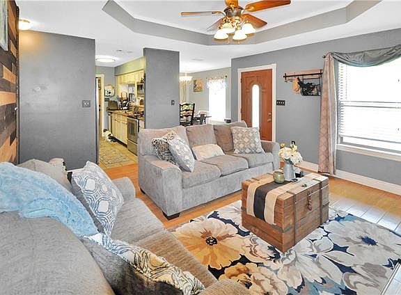 3rd image of 2024 S River Park Dr