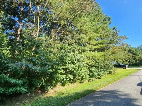 13 Truitt Rd, Chesapeake, VA 23321