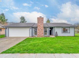 4453 Independence Ln, Longview, WA 98632