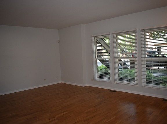 4th image of 131 N Rose St #131