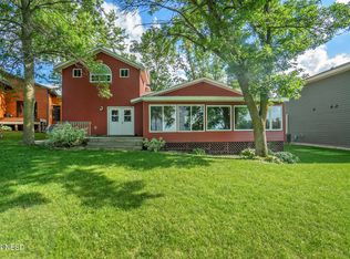 2778 Edgewater Dr, Gary, SD 57237
