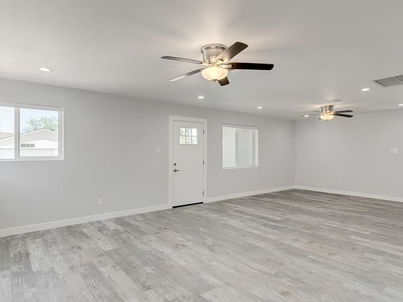 3rd image of 5615 W Avalon Dr