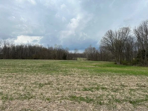 496 N Elliott Road, Salem, IN 47167