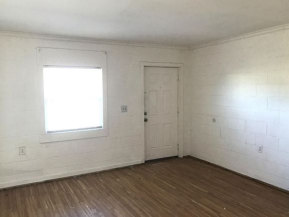 2nd image of 1341 Lewis St