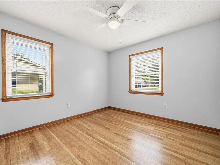 7283 N Juana Dr — Photo 19