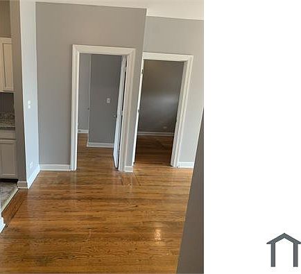 3rd image of 6437 S Kenwood Ave APT 10E
