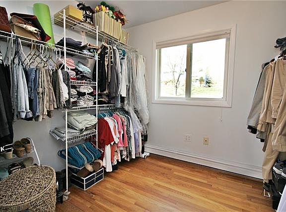 5th image of 3066 Radcliffe Dr