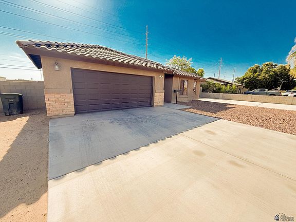 4th image of 1524 S 11th Ave