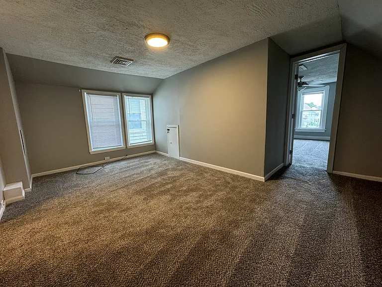 3 Bedroom 1 Bath unit #C — Photo 8