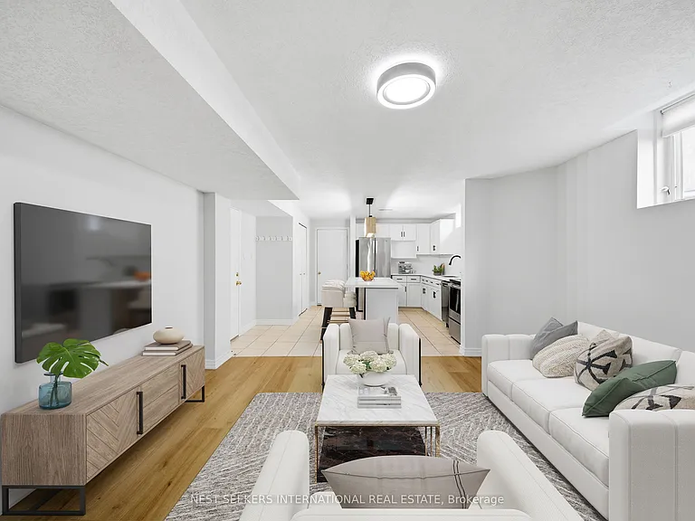 139 Bellamy Cres #LOWER — Photo 6