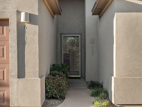 4th image of 6101 Loro Ave NW