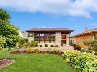 7717 Laramie Ave, Skokie, IL 60077