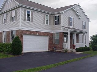 437 Nelson Dr, Geneva, IL 60134