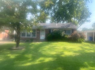 275 W Saint Anthony Ln, Florissant, MO 63031