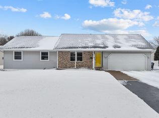 W3279 Heartland Ct, Appleton, WI 54915